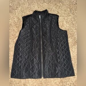 Gloria Vanderbilt Black Quilted Vest